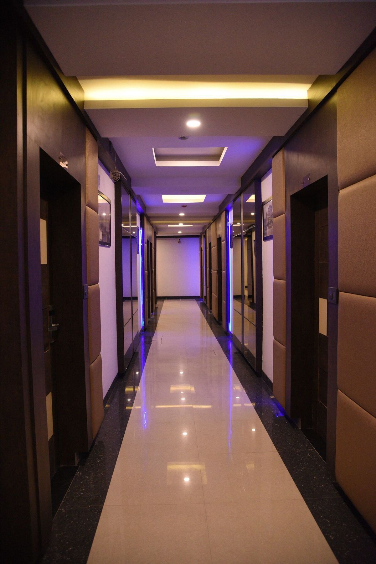 Moments Hotel Lucknow Exterior foto