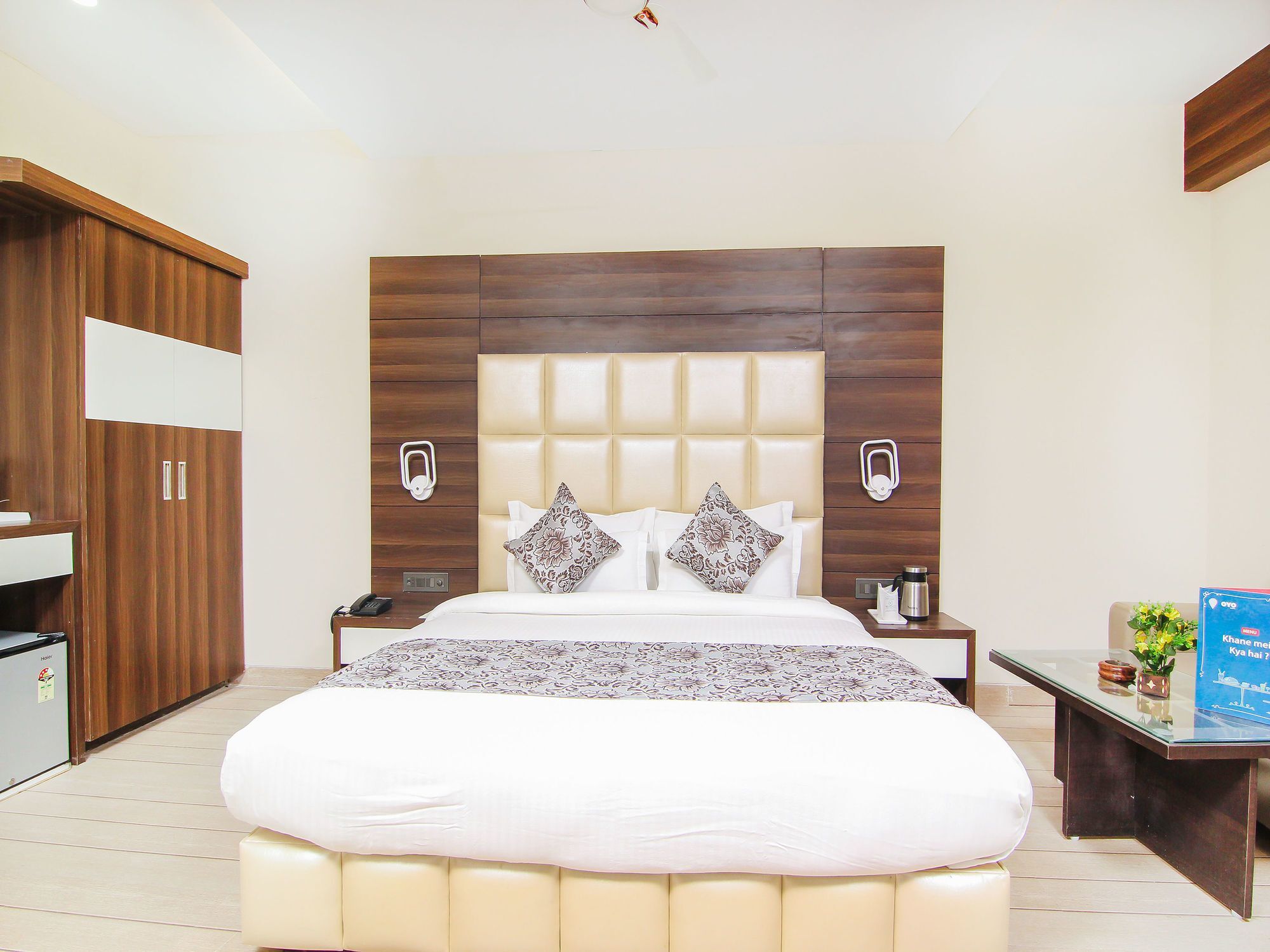 Moments Hotel Lucknow Exterior foto